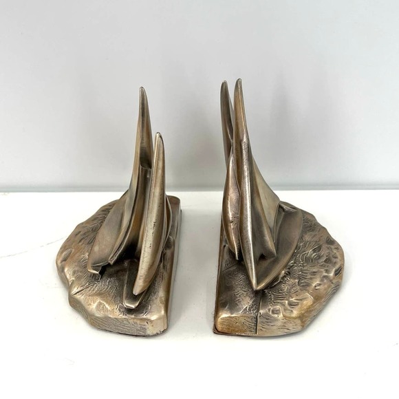 PM Craftsman Heavy Metal Bronze Colored Ship Bookends 5 1/2" - Picture 10 of 10